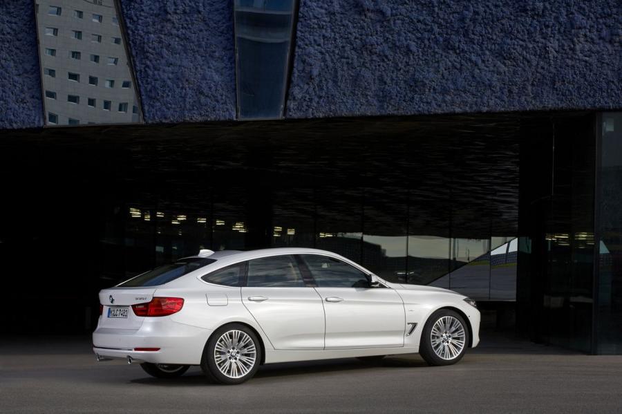  BMW 3-Series GT 2014 года  (фото 55 из 154)